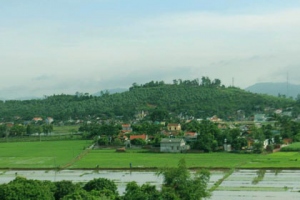 About Dong Trieu District