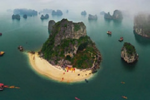Halong Bay A Recommended Destination for Summer Holiday